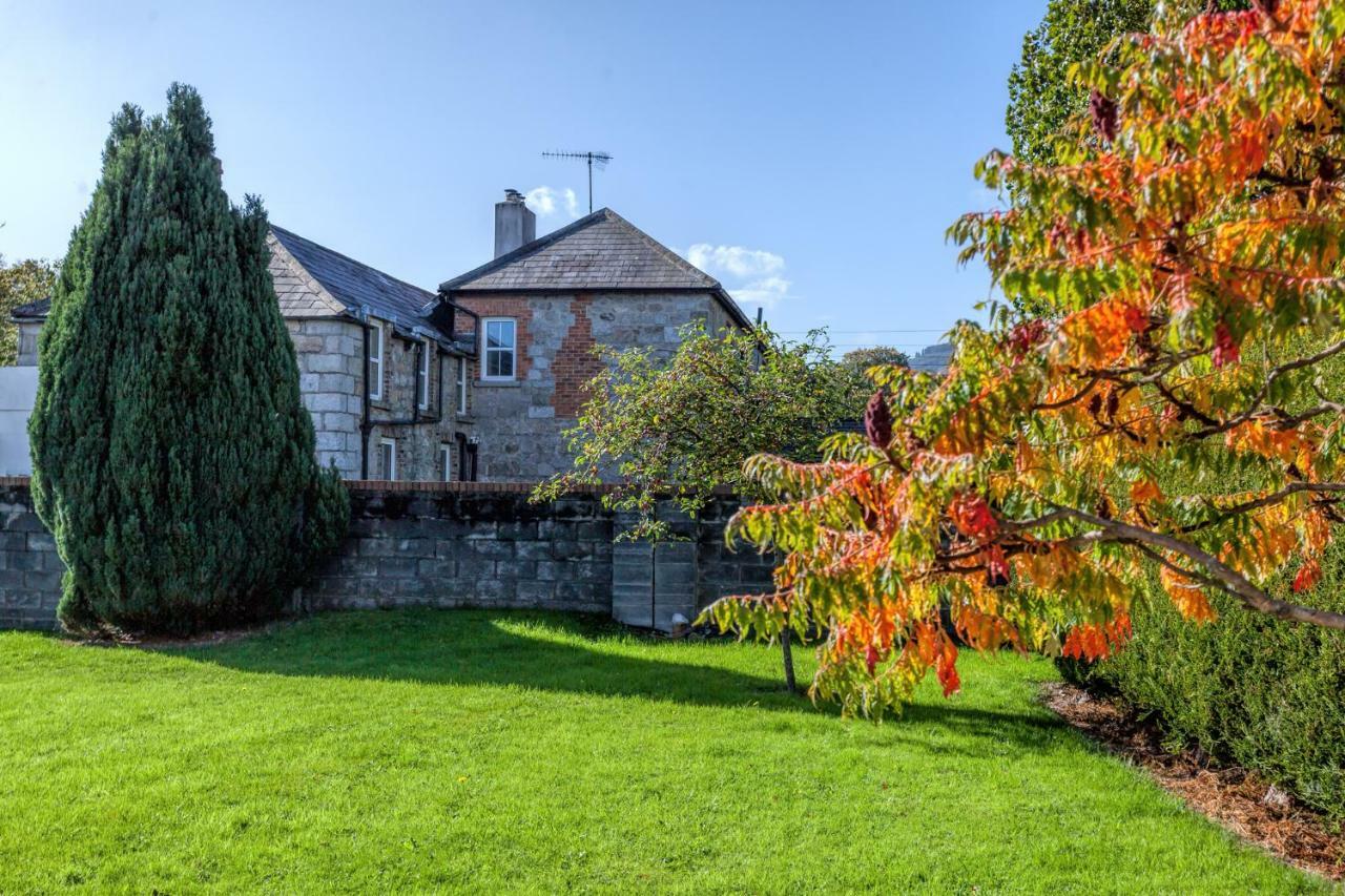 ホテルTintawn House サンディフォード エクステリア 写真